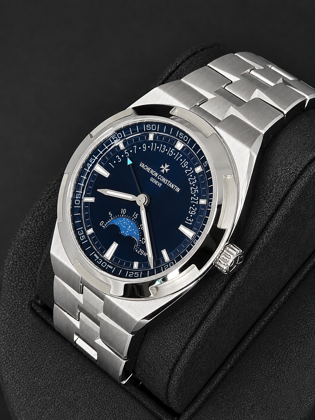 Vacheron Constantin Overseas Moon Phase Retrograde Date Stainless Steel / Blue
