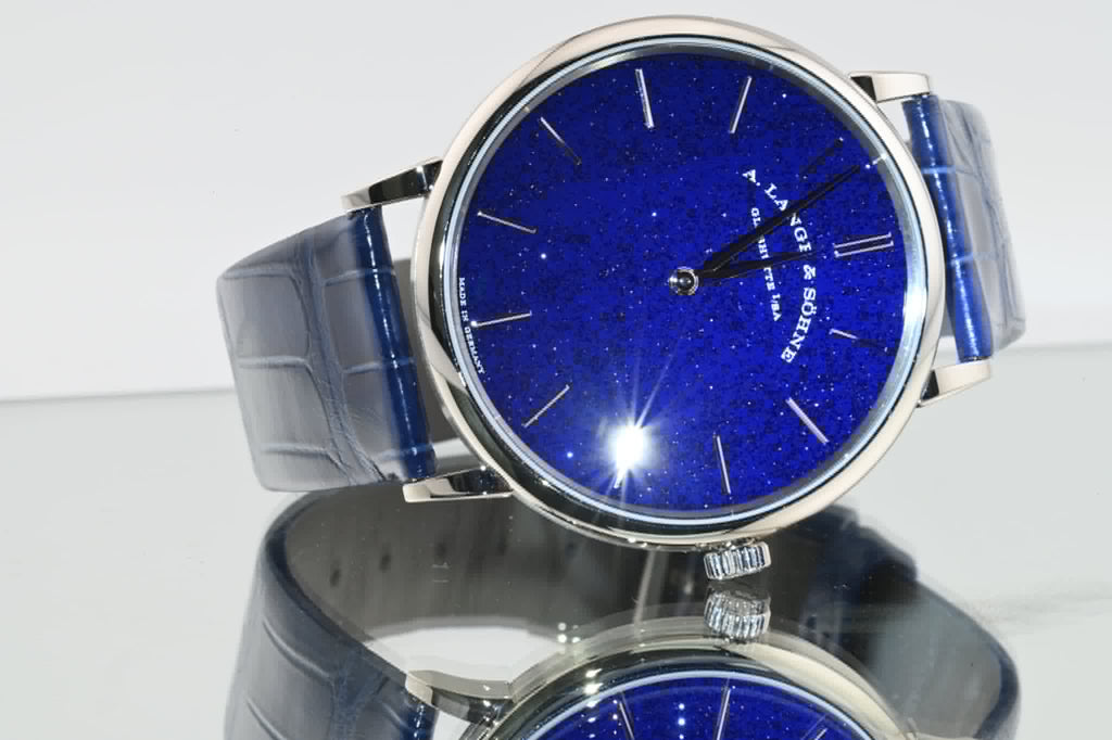A. Lange & Söhne Saxonia Thin  205.086