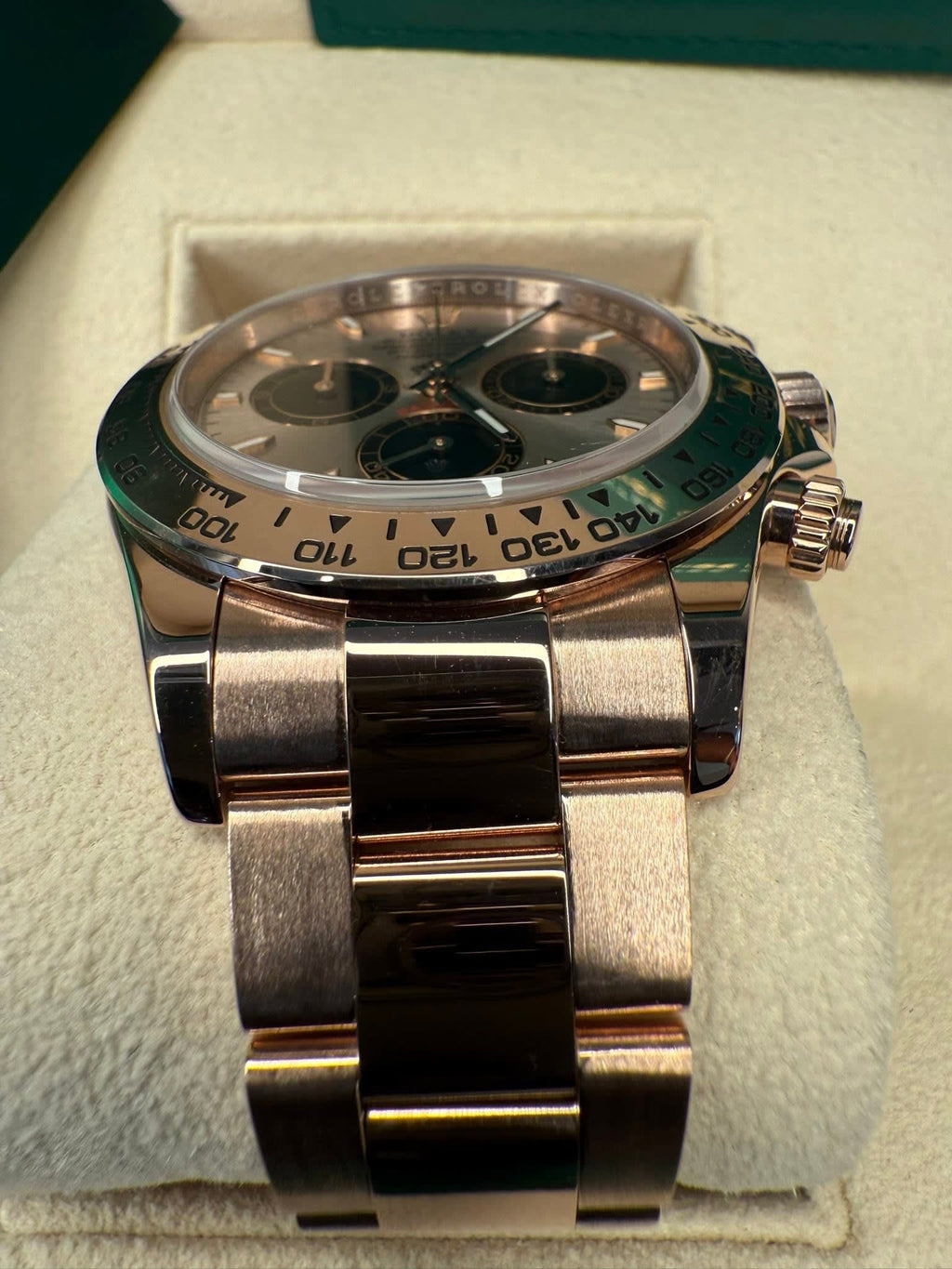 Rolex Daytona Cosmograph Daytona Everose / Sundust - Black / Oyster 126505-0003