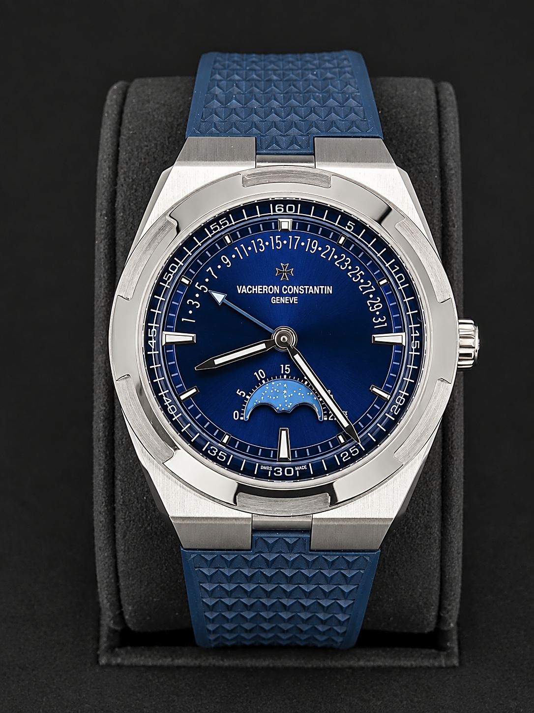 Vacheron Constantin Overseas Moon Phase Retrograde Date Stainless Steel / Blue