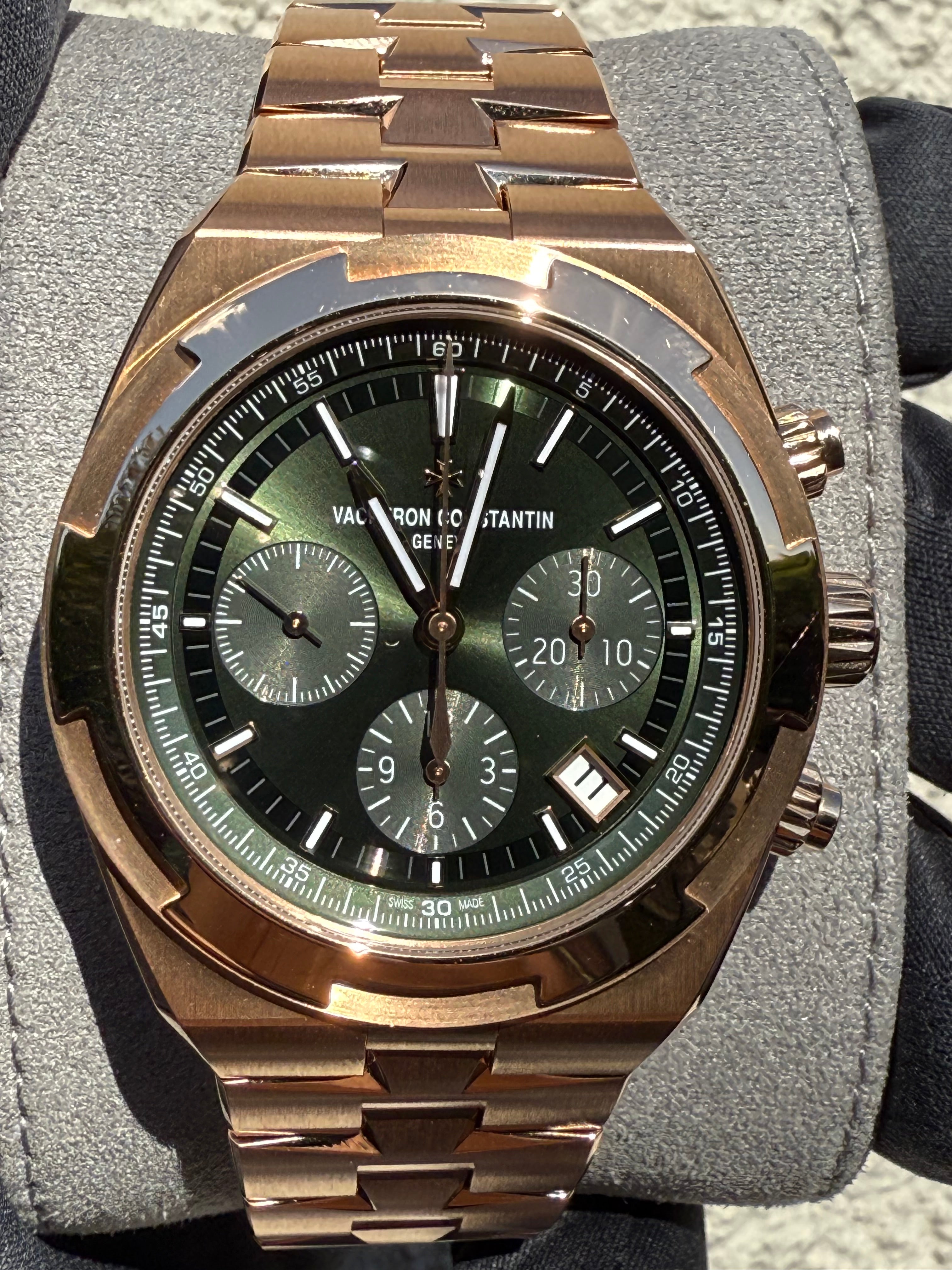 Vacheron Constantin Overseas Chronograph Pink Gold / Green 5520V/210R-B966