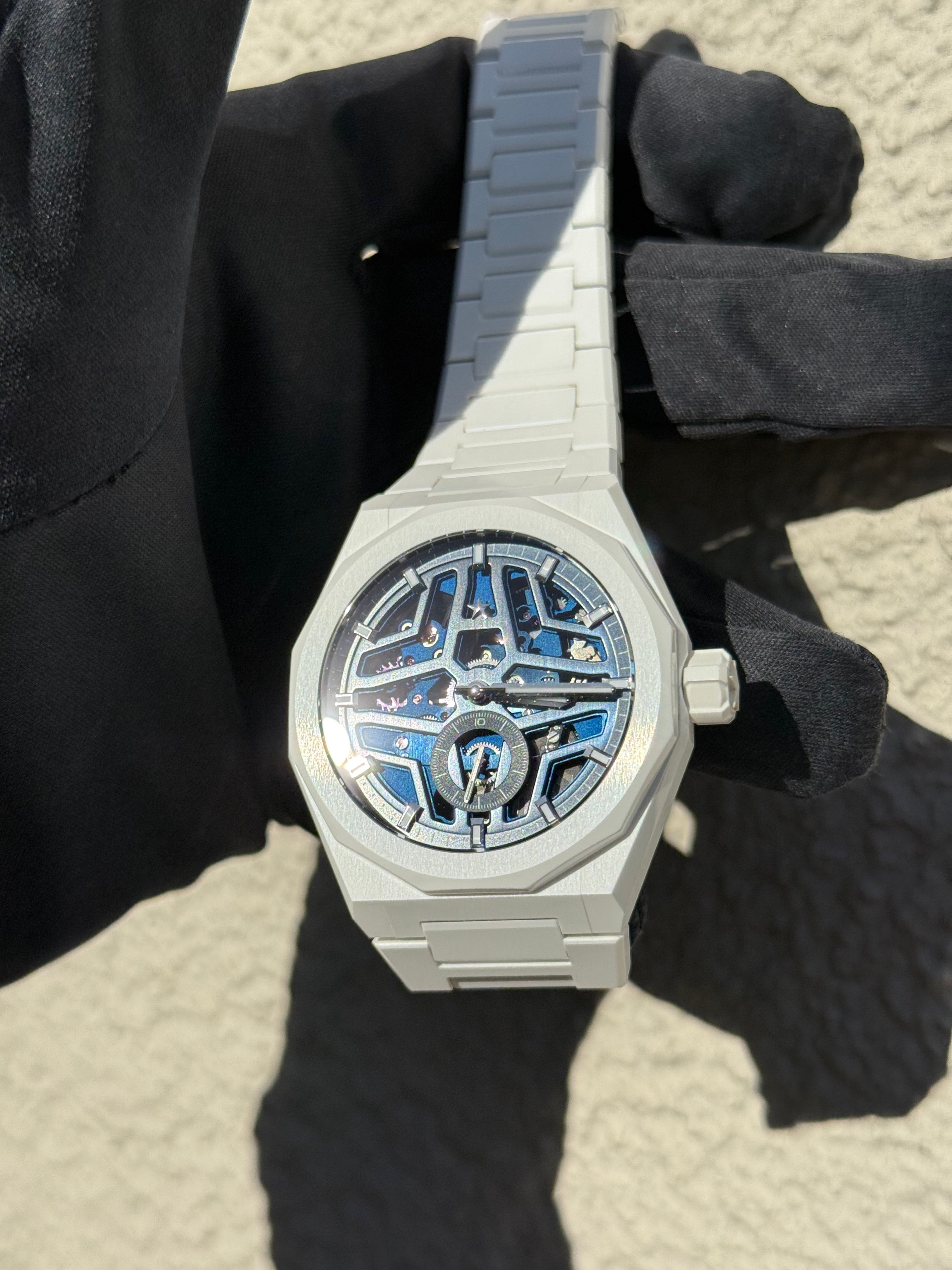 Zenith Defy Skyline Skeleton White Ceramic / Blue 49.9301.3620/79.I001