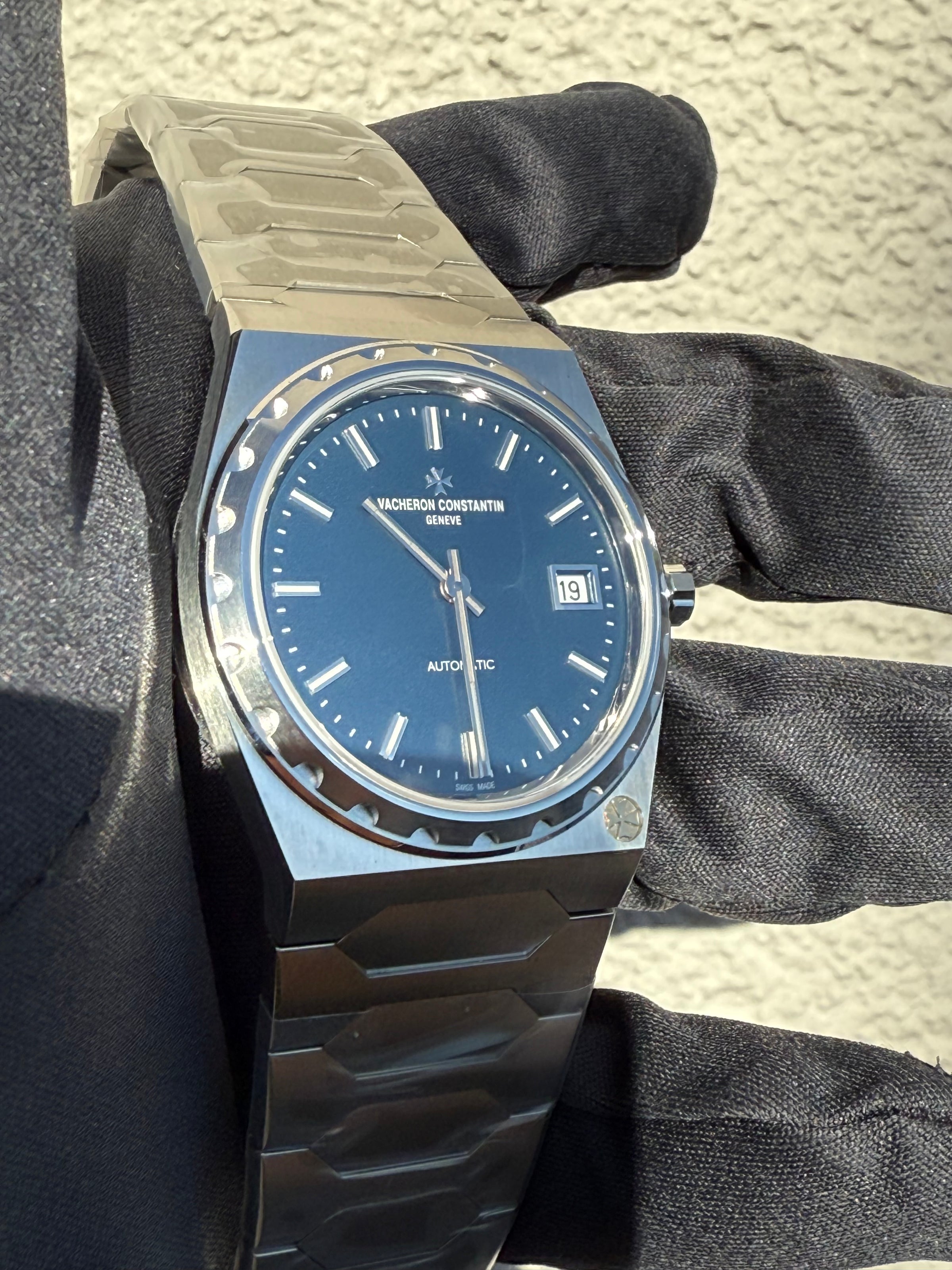 Vacheron Constantin Historiques 222 Stainless Steel / Blue 4200H/222A-B934