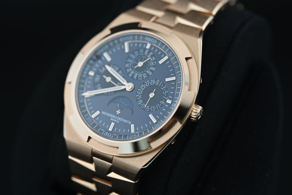 Vacheron Constantin Overseas Perpetual Calendar Ultra thin 4300V/220R-B509