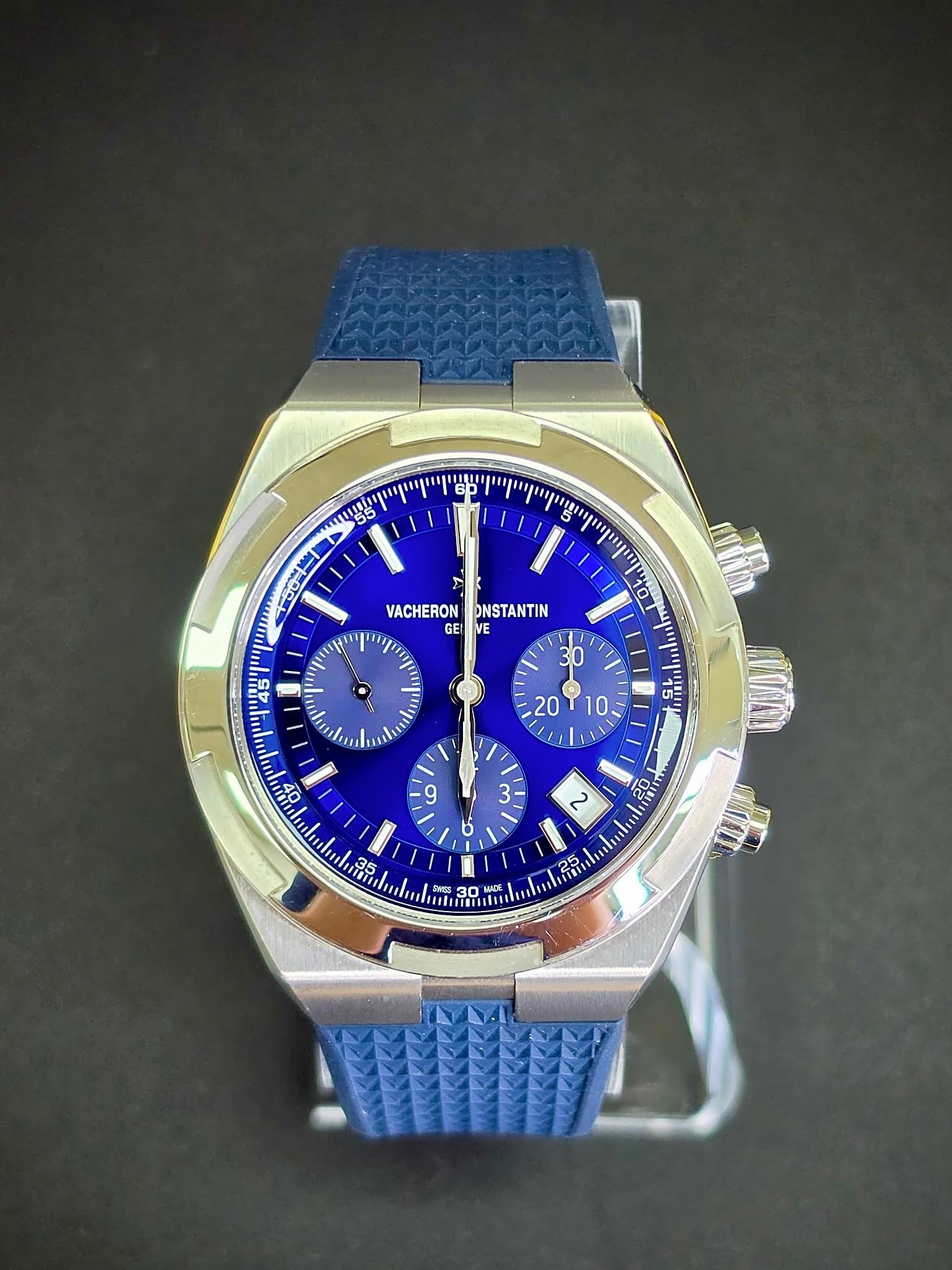 Vacheron Constantin Overseas Chronograph Stainless Steel / Blue