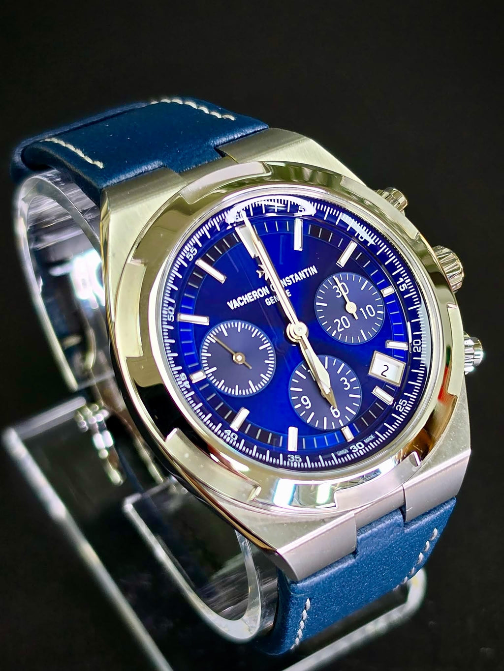 Vacheron Constantin Overseas Chronograph Stainless Steel / Blue