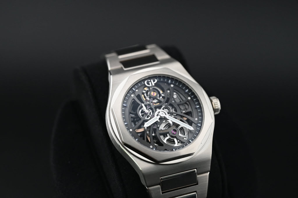 Girard Perregaux Laureato Skeleton 42mm (White Gold, LE 100) 81015-53-3240-1GM