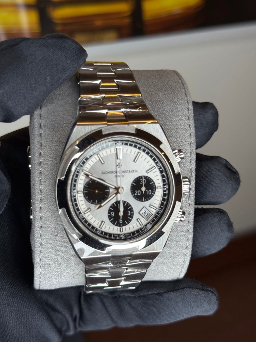 Vacheron Constantin Overseas Chronograph 5520V/210A-B686