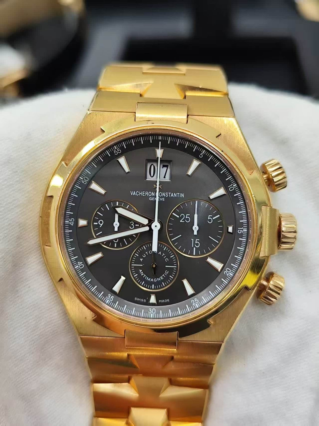 Vacheron Constantin Overseas Chronograph