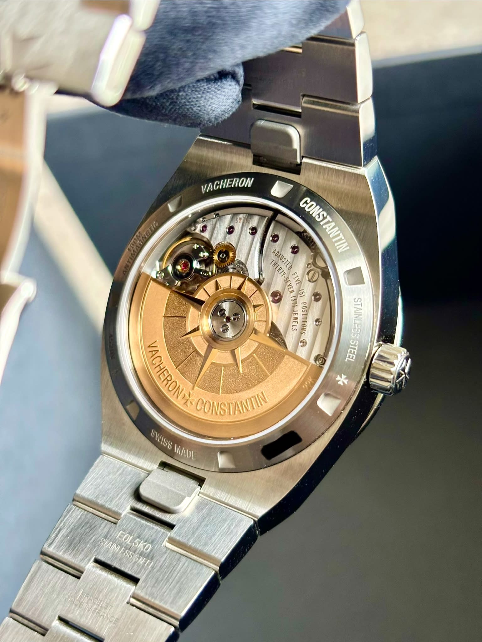 Vacheron Constantin Overseas Date Stainless Steel / Blue
