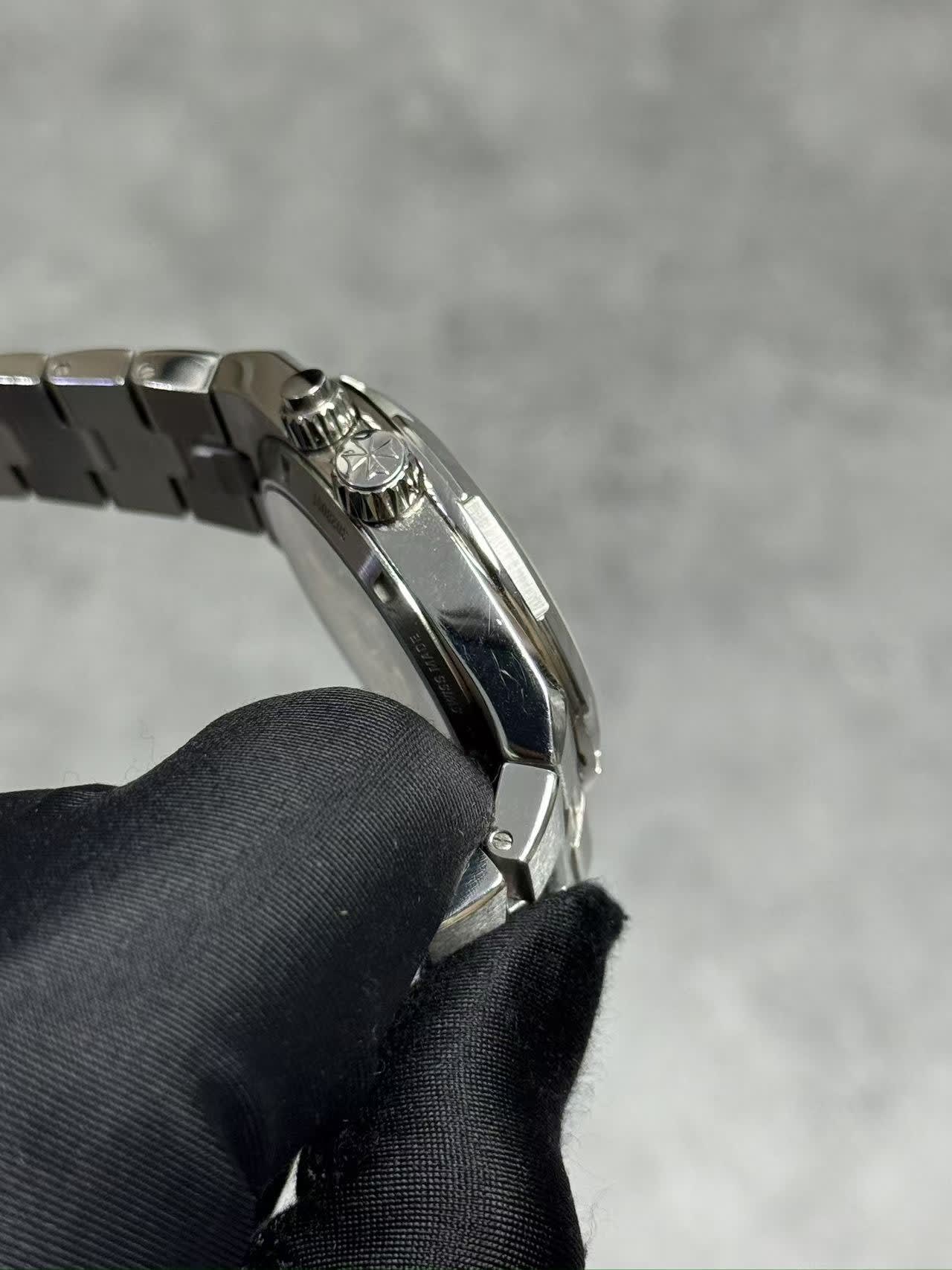 Vacheron Constantin Overseas Dual Time Stainless Steel / Blue 7920V/210A-B334