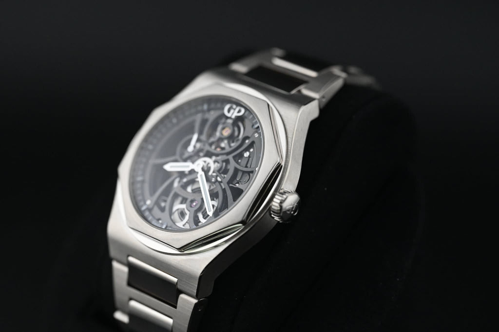 Girard Perregaux Laureato Skeleton 42mm (White Gold, LE 100) 81015-53-3240-1GM
