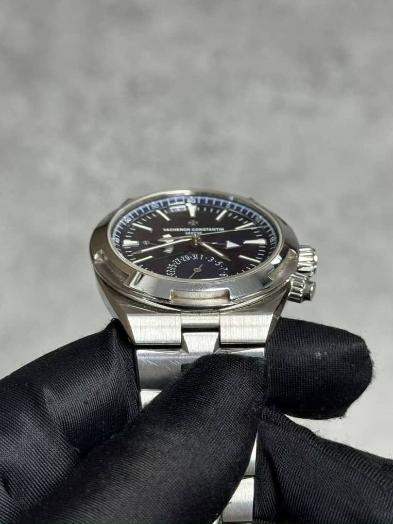 Vacheron Constantin Overseas Dual Time Stainless Steel / Blue 7920V/210A-B334