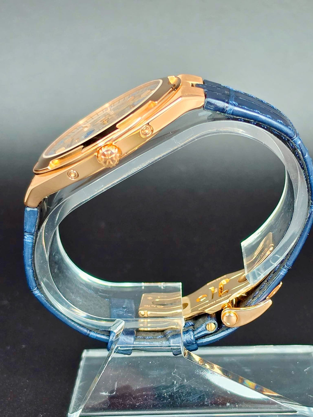 Vacheron Constantin Overseas Perpetual Calendar