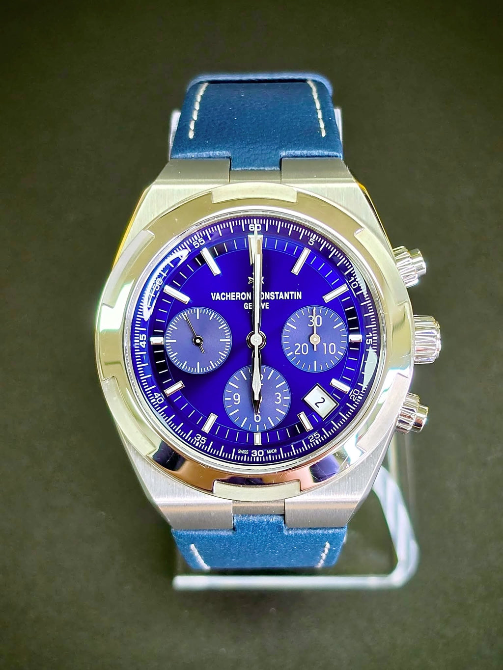 Vacheron Constantin Overseas Chronograph Stainless Steel / Blue
