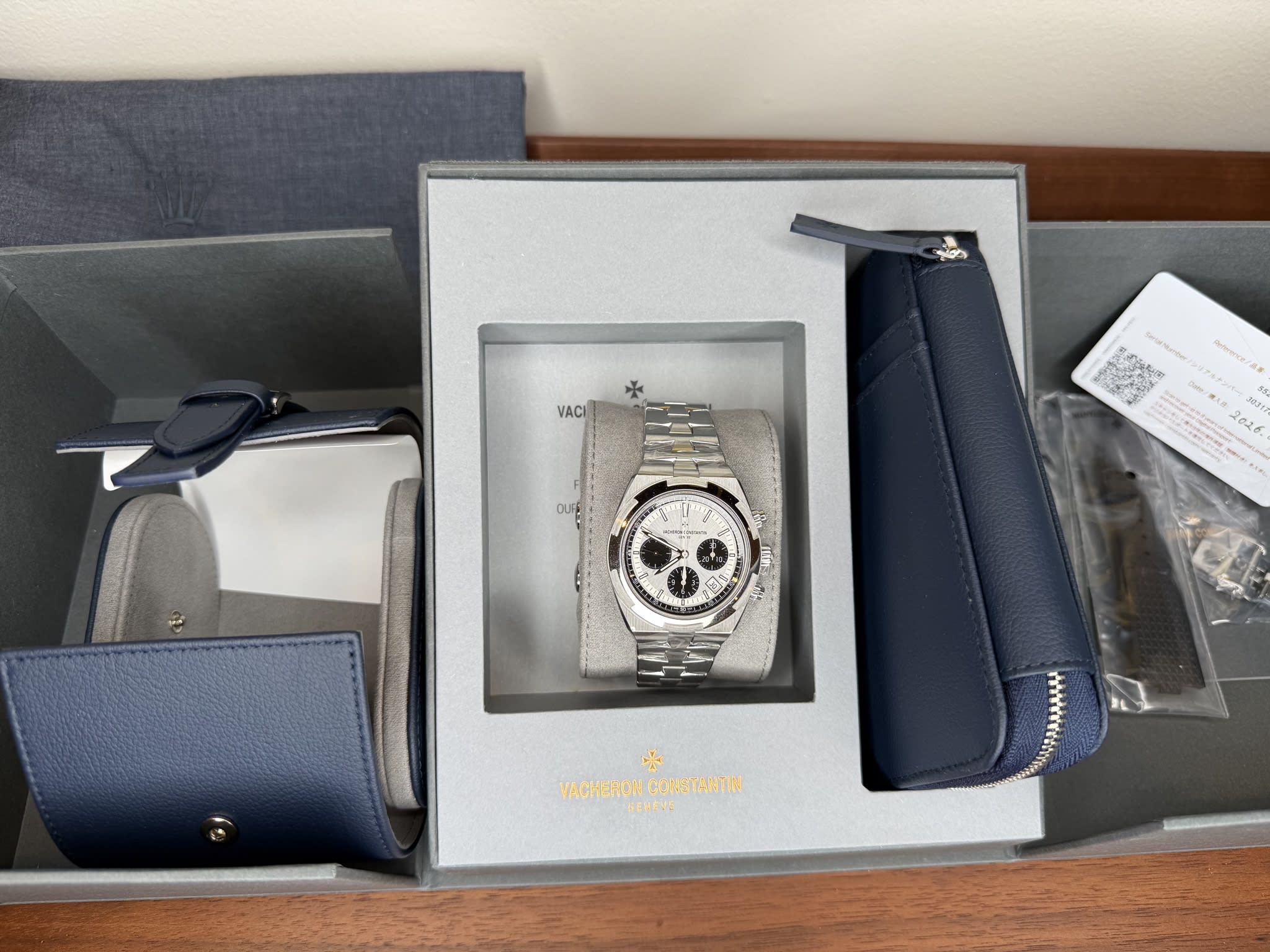 Vacheron Constantin Overseas Chronograph 5520V/210A-B686