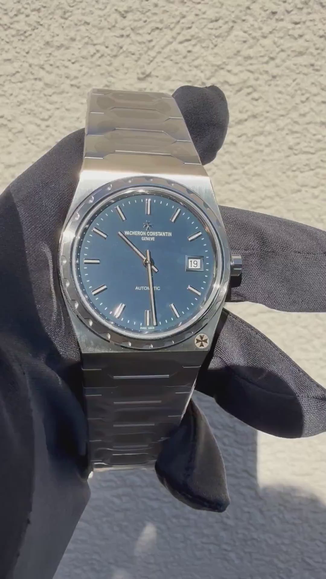 Vacheron Constantin Historiques 222 Stainless Steel / Blue 4200H/222A-B934