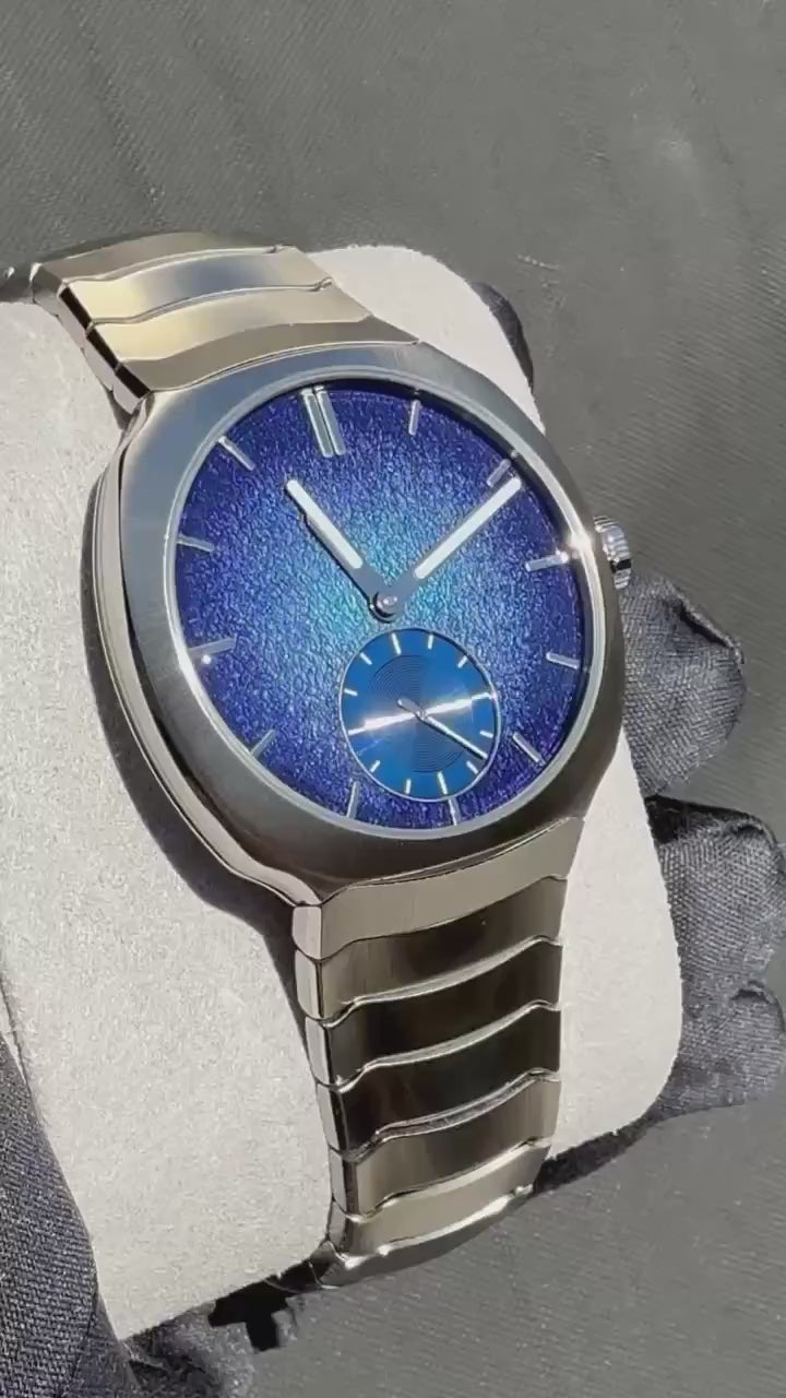 H. Moser & Cie. Streamliner Small Seconds Blue Enamel 6500-1200