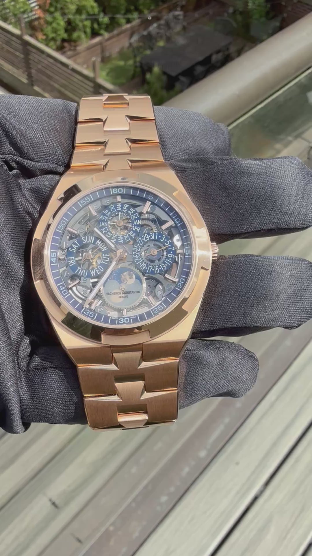 Vacheron Constantin Overseas Ultra-Thin Perpetual Calendar Pink Gold / Skeleton / Bracelet 4300V/120R-B547