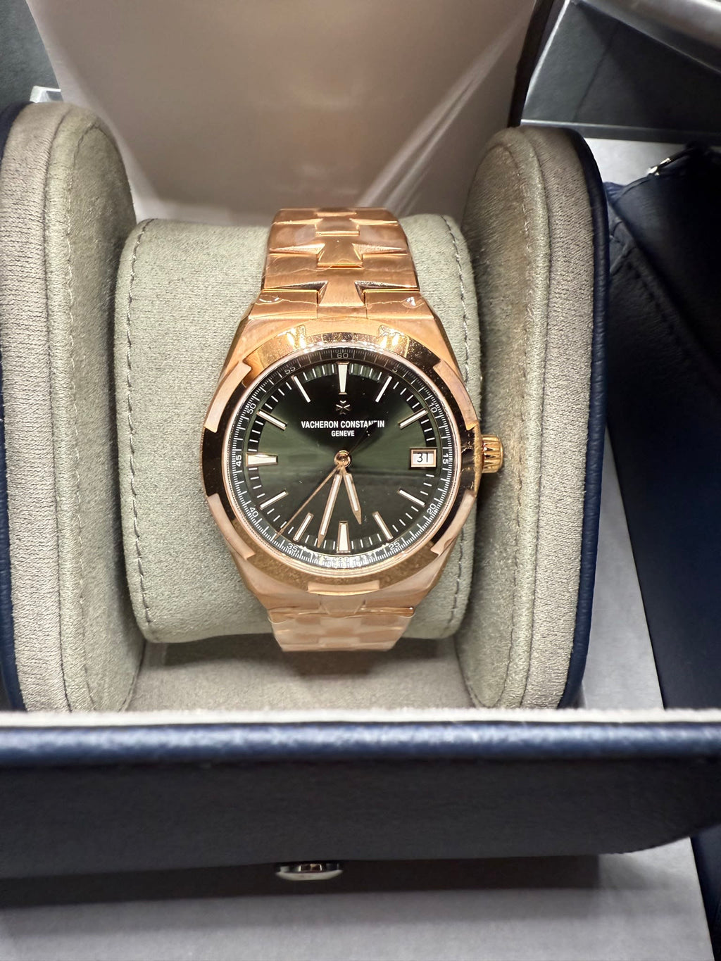 Vacheron Constantin Overseas Self-Winding 4520V/210R-B967