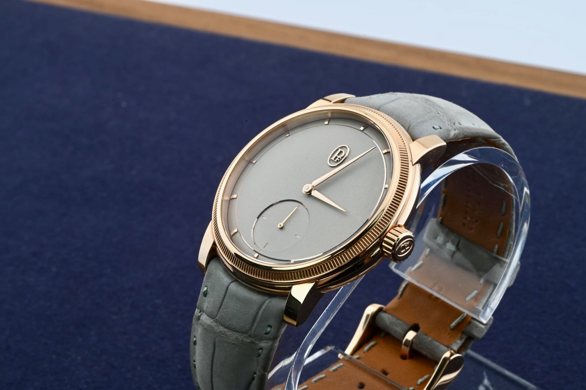 Parmigiani Fleurier TORIC PETITE SECONDE PFC940-2010002-300181