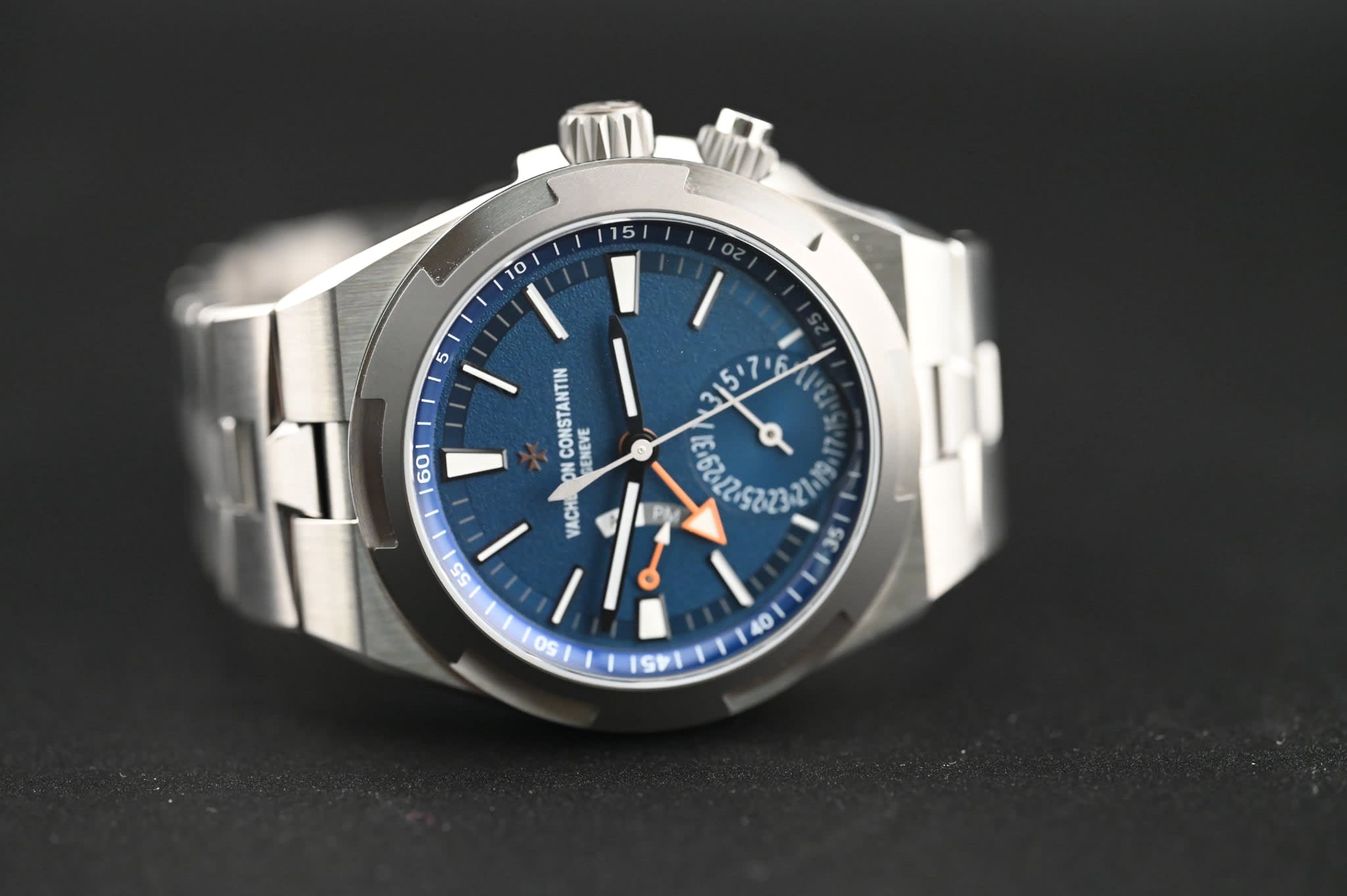 Vacheron Constantin Overseas Dual Time Cardinal Points 7930V/210T-H074