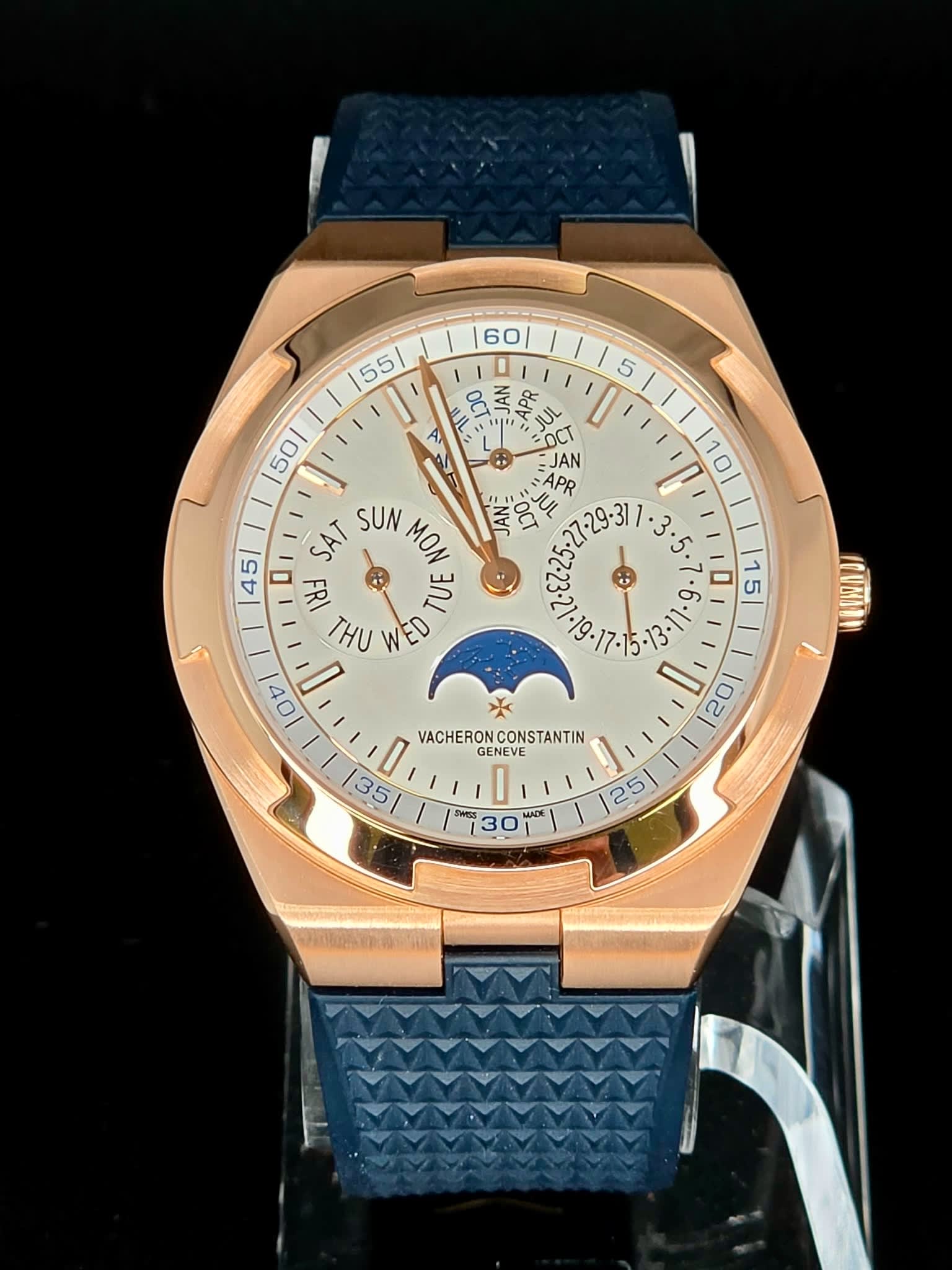 Vacheron Constantin Overseas Perpetual Calendar