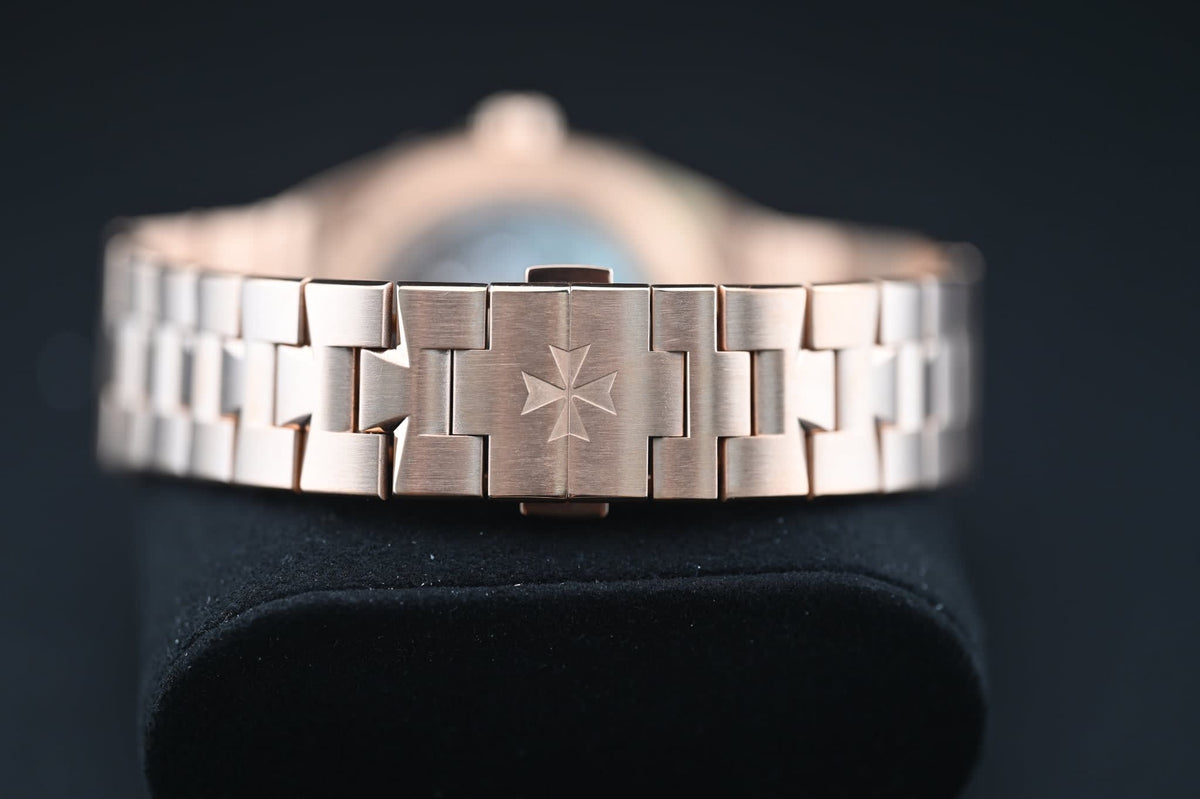 Vacheron Constantin Overseas Ultra-Thin Perpetual Calendar Pink Gold / Pink Gold