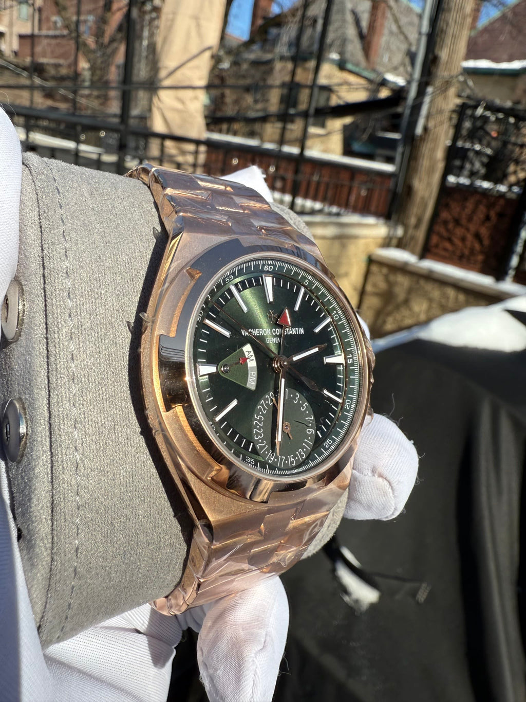 Vacheron Constantin Overseas Dual Time Pink Gold / Green 7920V/210R-B965
