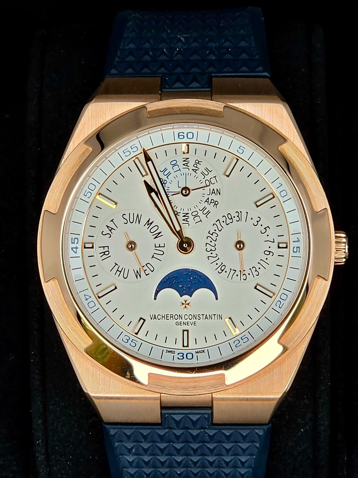 Vacheron Constantin Overseas Perpetual Calendar